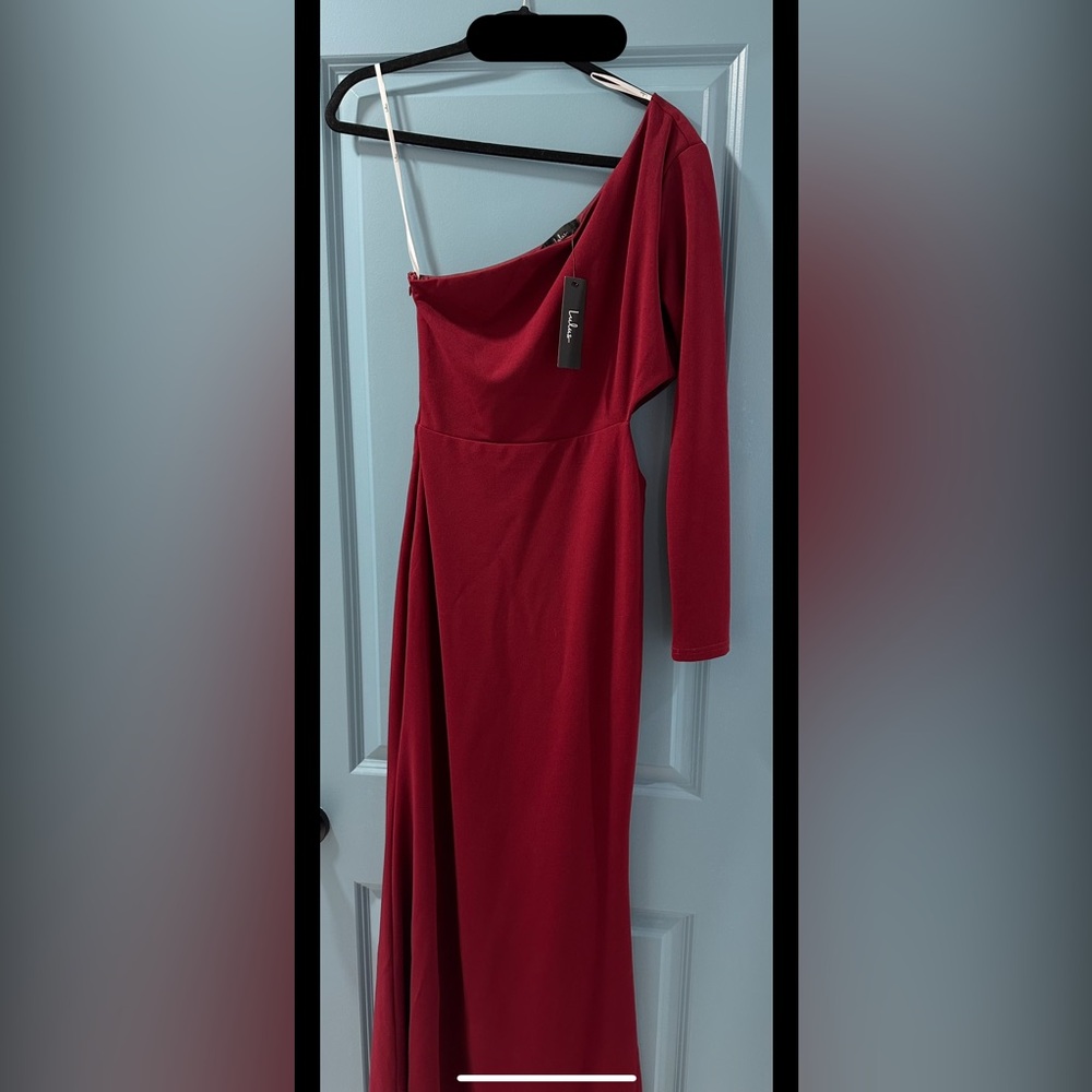 Lulu's Chic Maroon Long Sleeve Dress